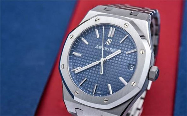 愛彼手表機芯生銹解決辦法集錦(有效保養(yǎng)與修復技巧)(圖) 愛彼手表機芯生銹解決辦法集錦(有效保養(yǎng)與修復技巧)(圖)