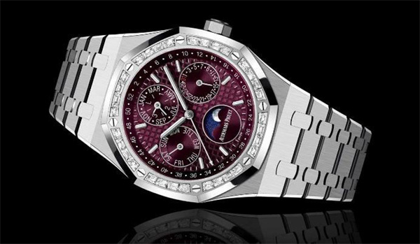 愛彼手表機(jī)芯生銹了解決技巧是什么（圖）